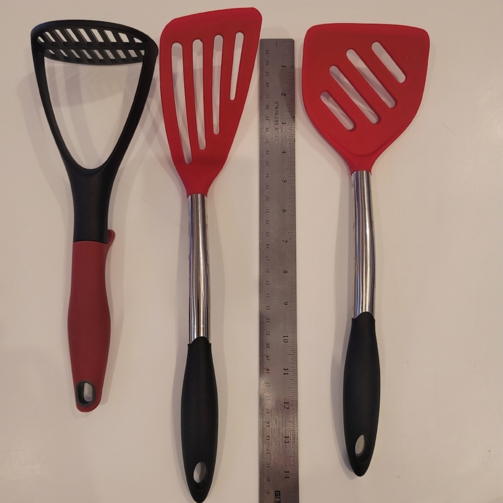 3 kitchen utensils  2 Norpro silicone turners/spatulas 1 masher